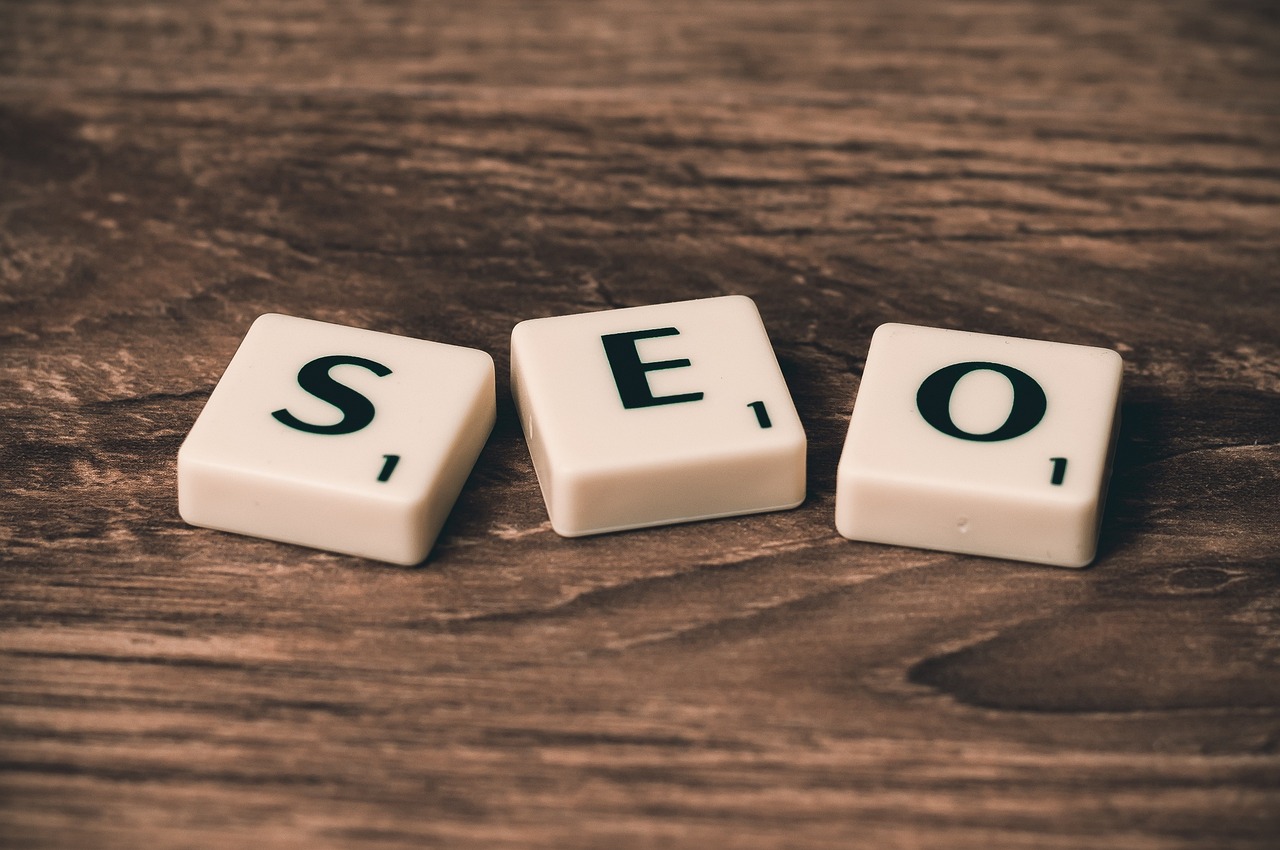 如何使用SEO的狭义和广义来优化SEO